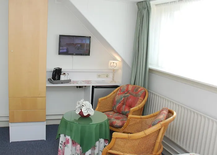 Frühstückspension Bed And No Breakfast Joy