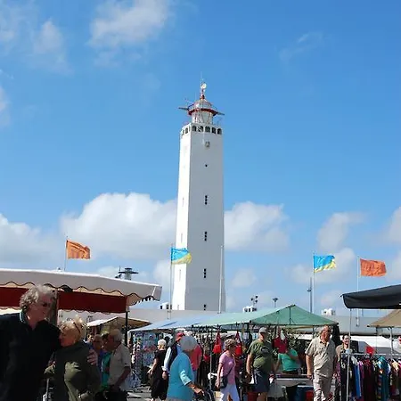 B&B Bed And No Breakfast Joy 3*